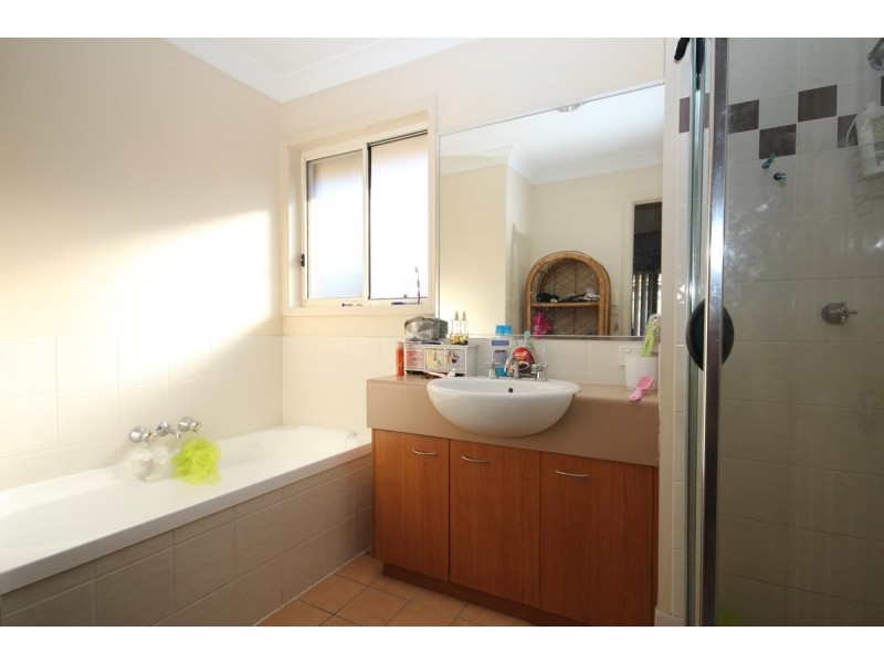 9 Rachel Drive, Crestmead QLD 4132