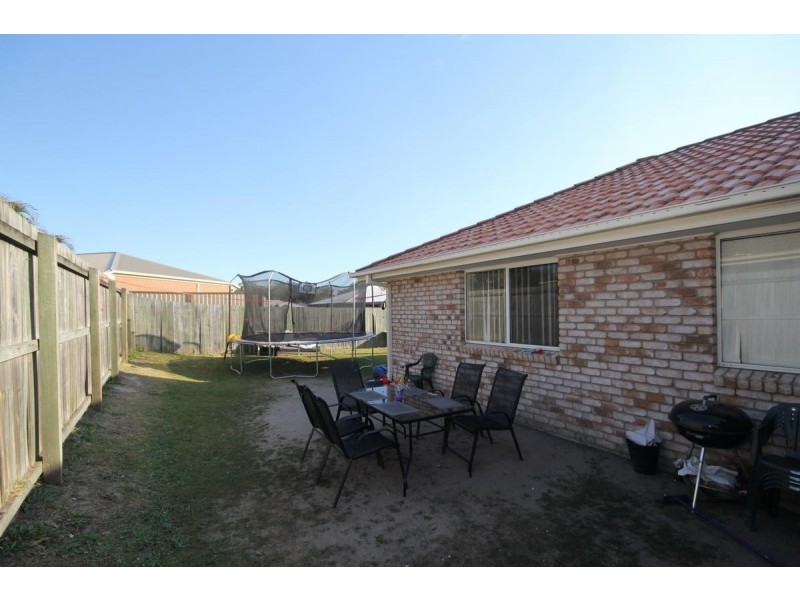 9 Rachel Drive, Crestmead QLD 4132