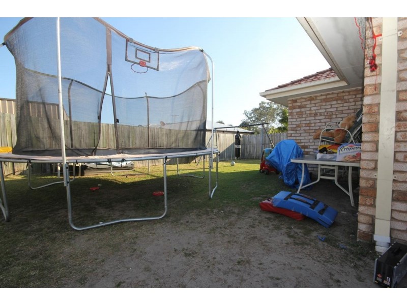 9 Rachel Drive, Crestmead QLD 4132