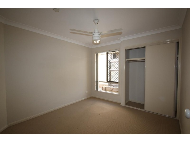 27 Esperance Crescent, Springfield Lakes QLD 4300