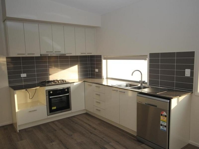 20 Troost Circuit, Bellbird Park QLD 4300