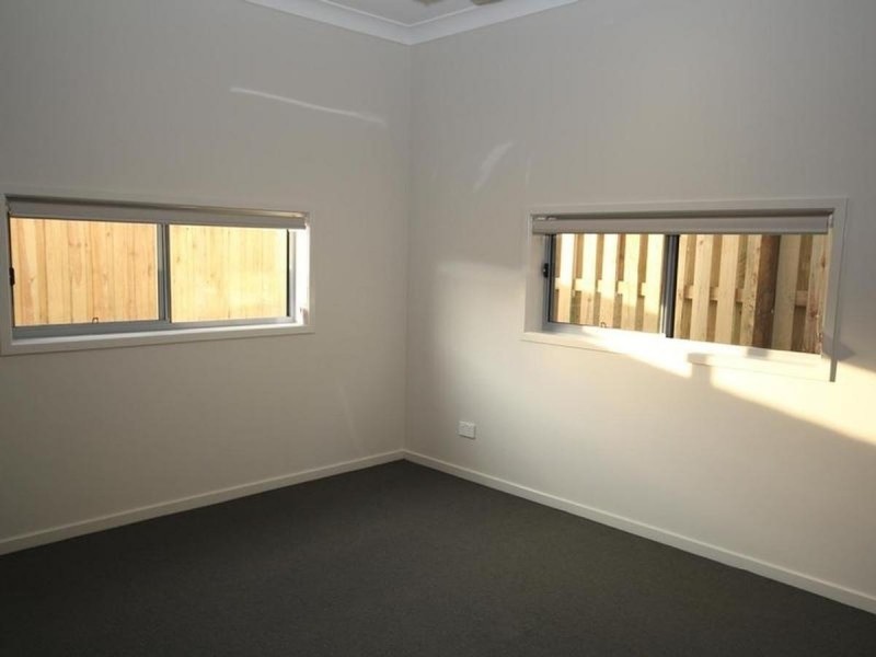 20 Troost Circuit, Bellbird Park QLD 4300