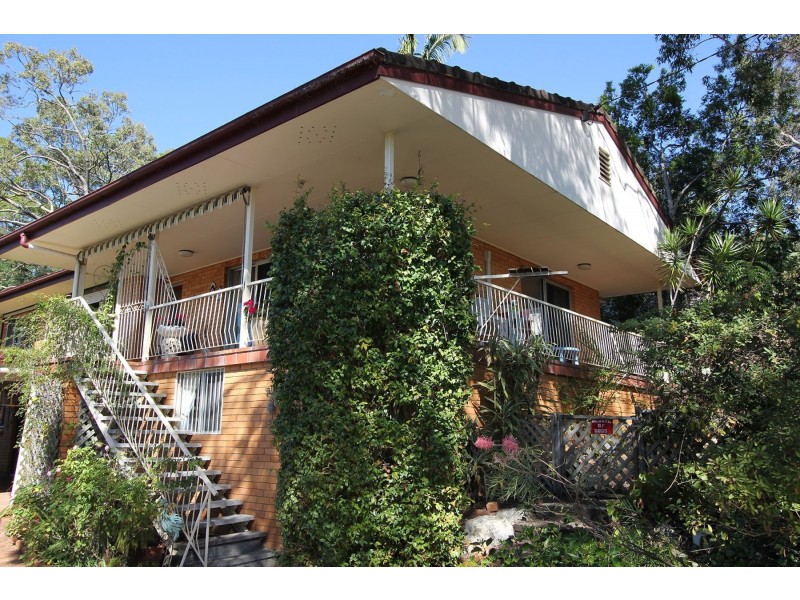 218 Englefield Road, Oxley QLD 4075