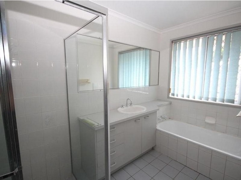 111 Collingwood Drive, Collingwood Park QLD 4301