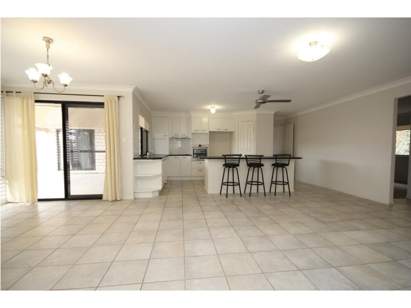 44 Esperance Crescent, Springfield Lakes QLD 4300