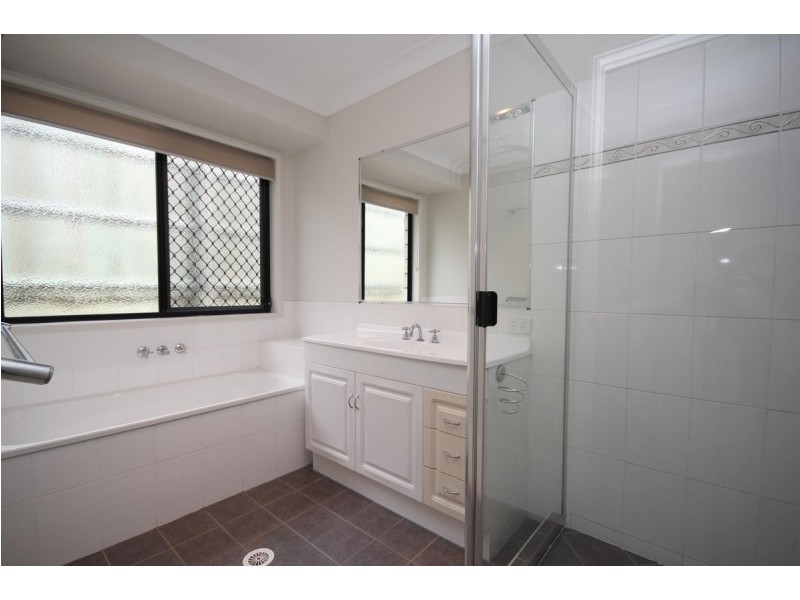 44 Esperance Crescent, Springfield Lakes QLD 4300