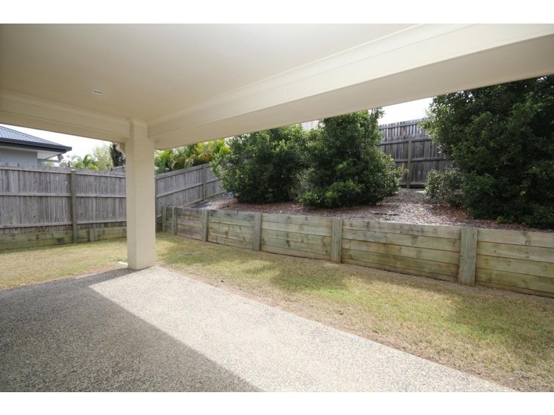 4 Patricius Place, Augustine Heights QLD 4300