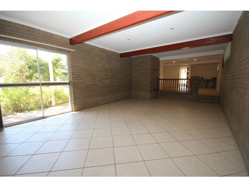 257 Old Logan Road, Camira QLD 4300