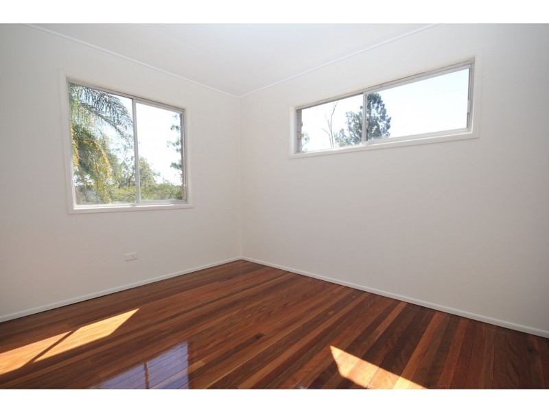 257 Old Logan Road, Camira QLD 4300