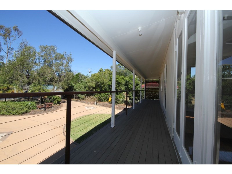 257 Old Logan Road, Camira QLD 4300