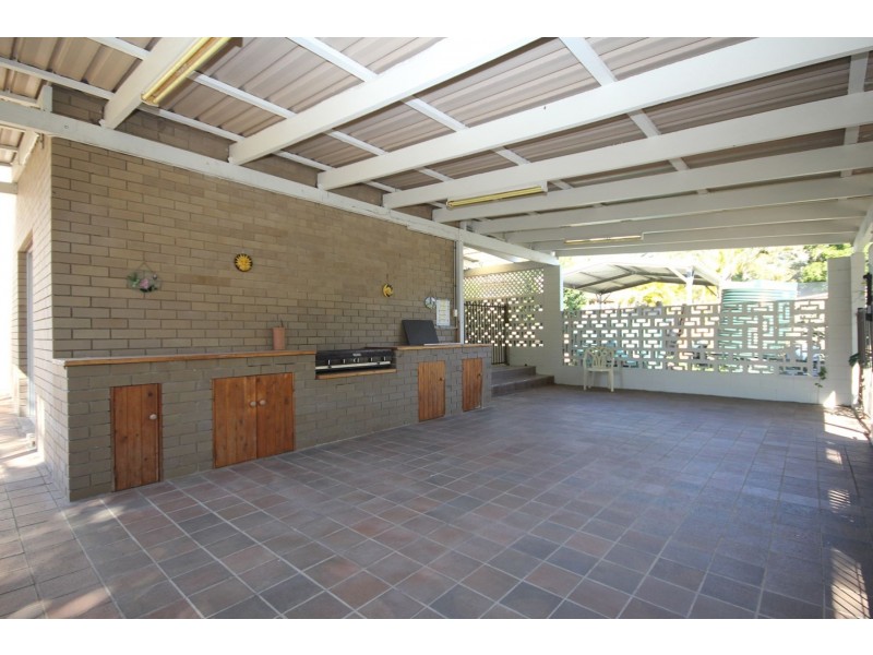 257 Old Logan Road, Camira QLD 4300
