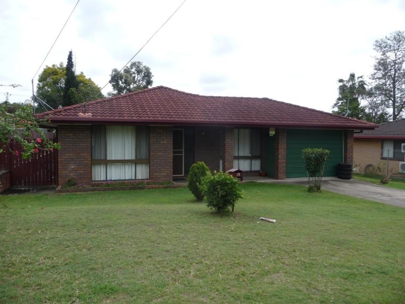 19 Dargie Avenue, Collingwood Park QLD 4301