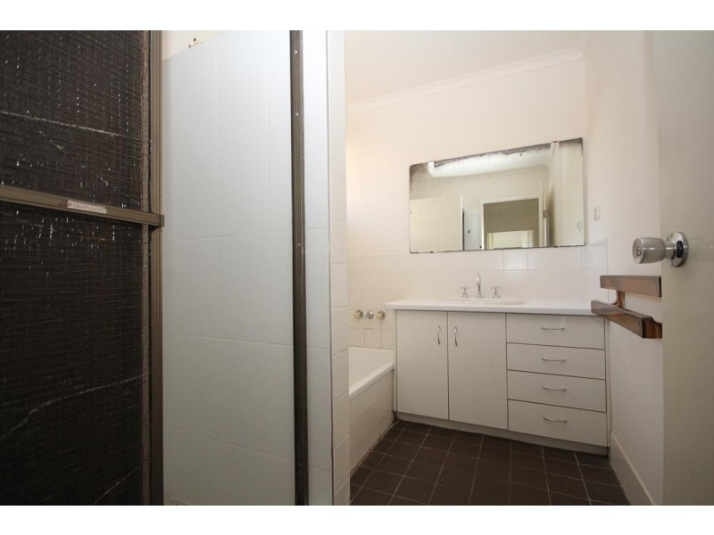 2 Firefly Street, Durack QLD 4077