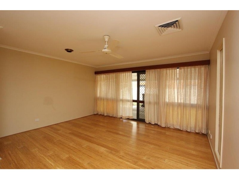 6 Ingham Street, Oxley QLD 4075