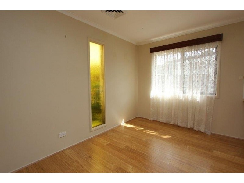 6 Ingham Street, Oxley QLD 4075