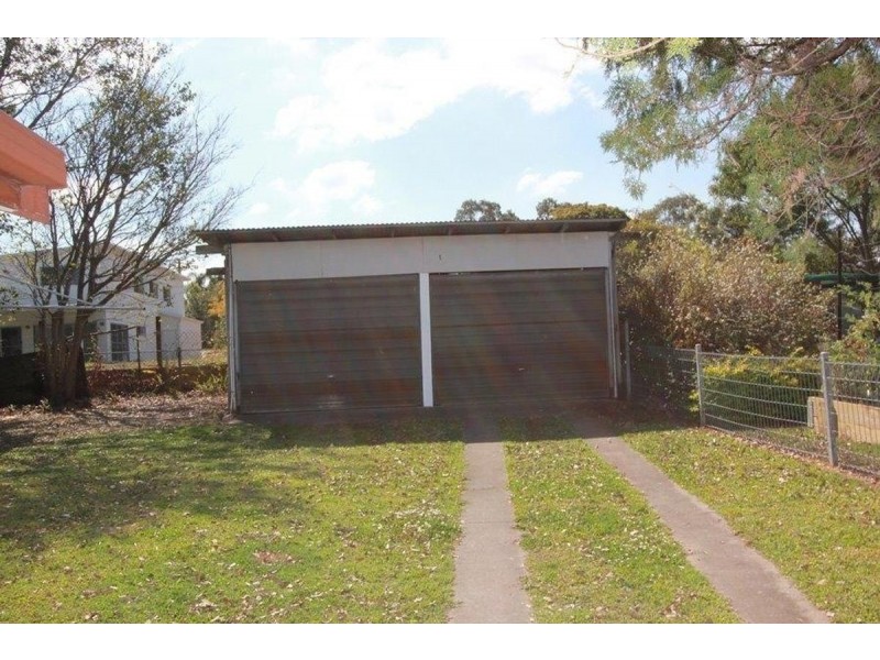 6 Ingham Street, Oxley QLD 4075