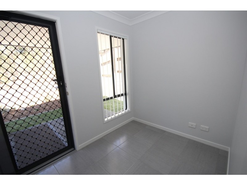 34 Norfolk Street, Springfield Lakes QLD 4300