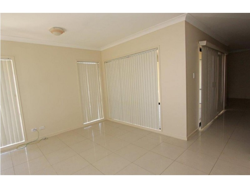 23 Labelle Street, Springfield Lakes QLD 4300