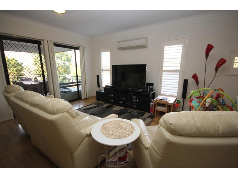 9 Everglades Street, Springfield Lakes QLD 4300