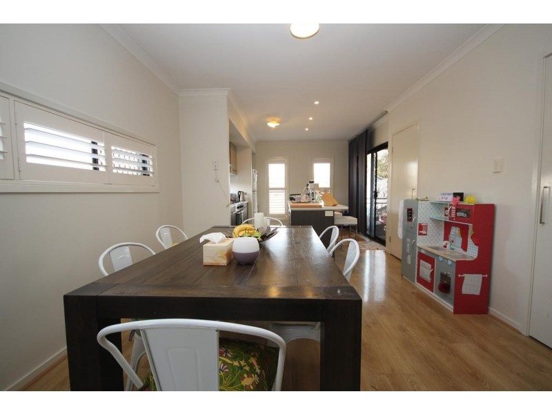 9 Everglades Street, Springfield Lakes QLD 4300