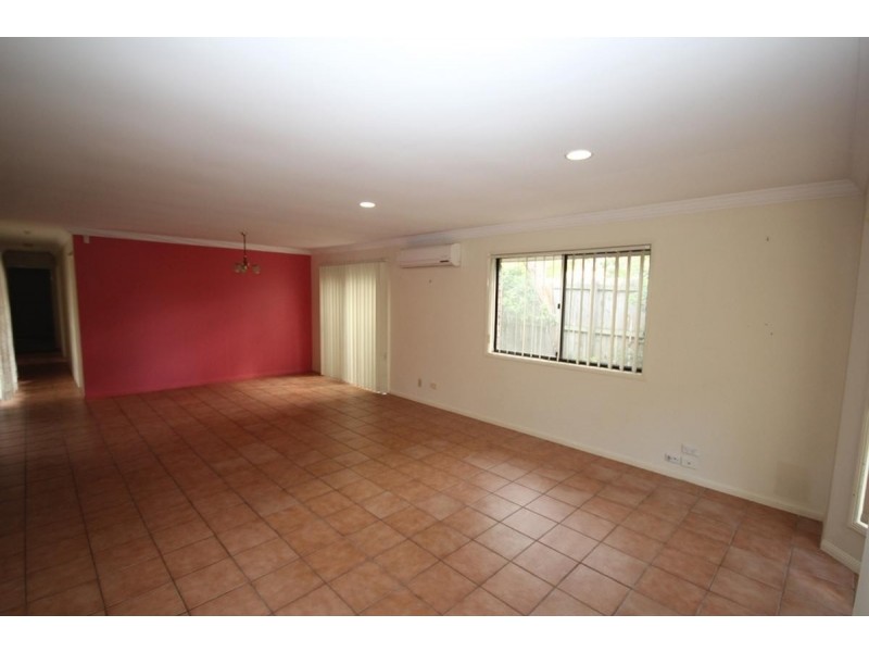 46 St James Street, Forest Lake QLD 4078