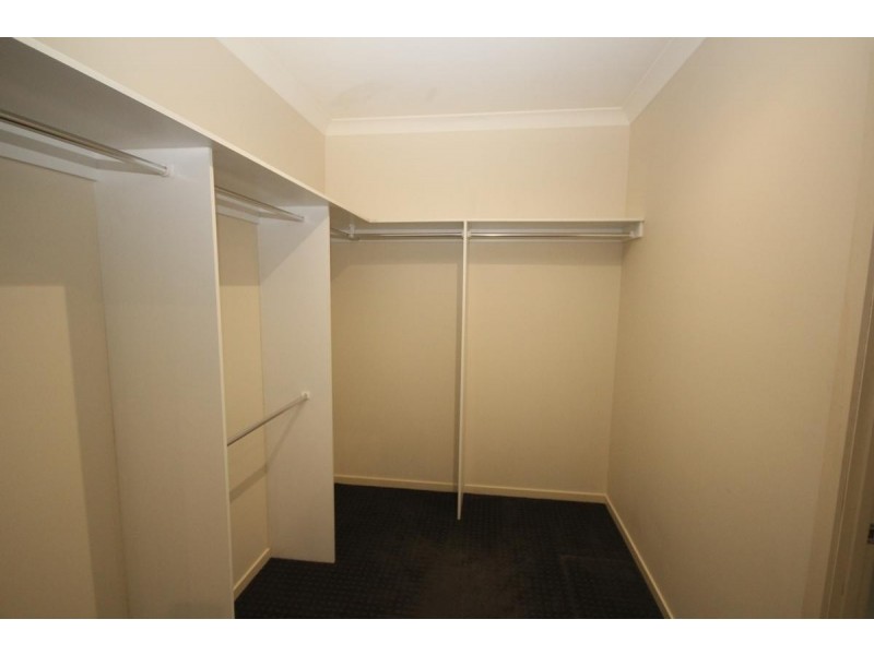 3 Wattletree Court, Brookwater QLD 4300