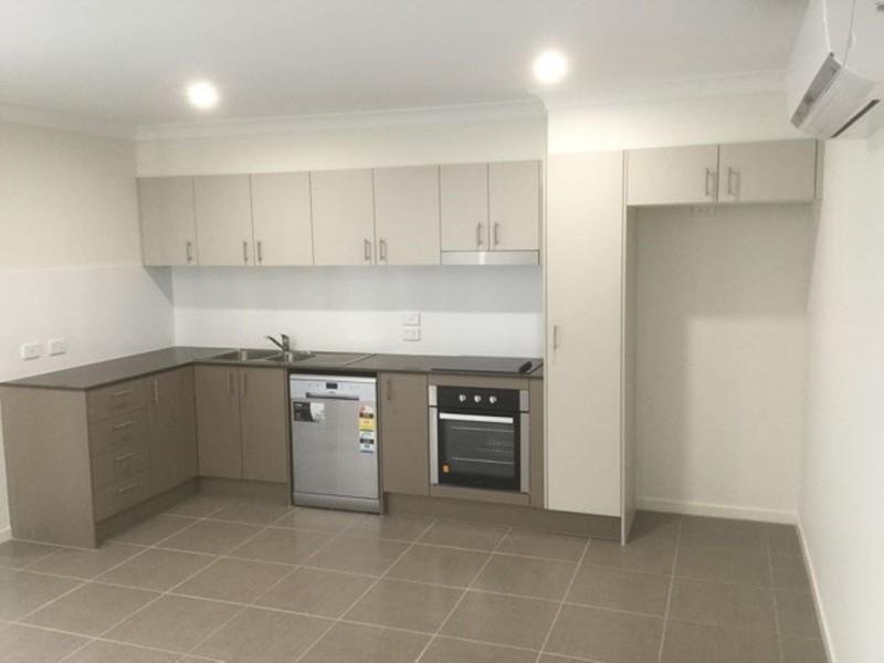 13 Regents Drive, Redbank Plains QLD 4301