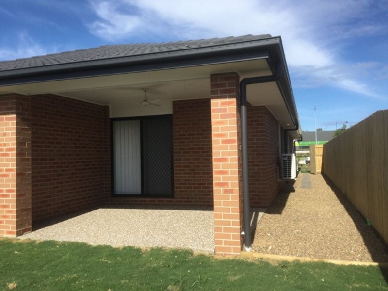 13 Regents Drive, Redbank Plains QLD 4301