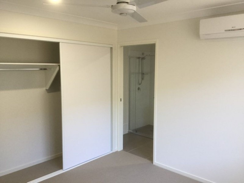 13 Regents Drive, Redbank Plains QLD 4301