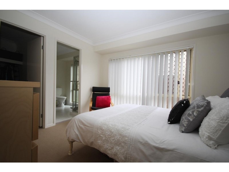 39 Orchard Crescent, Springfield Lakes QLD 4300