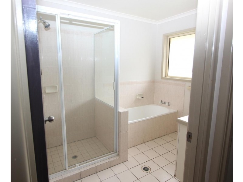 25 Warroo Place, Durack QLD 4077