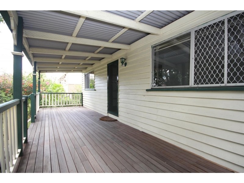 70 Chelmer Street East, Chelmer QLD 4068