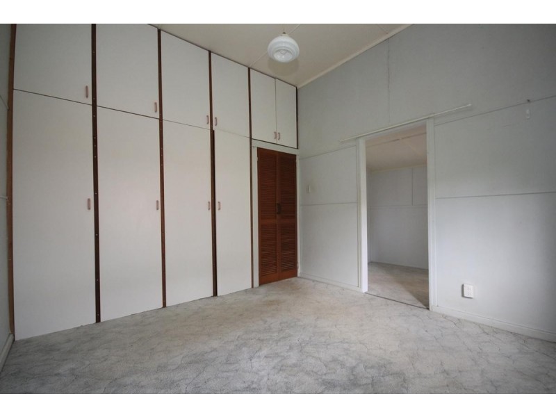 70 Chelmer Street East, Chelmer QLD 4068