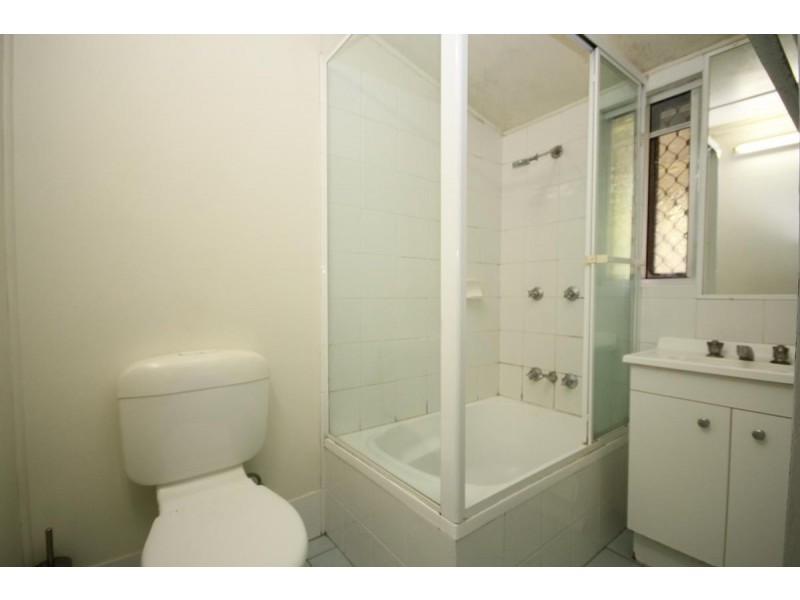 70 Chelmer Street East, Chelmer QLD 4068