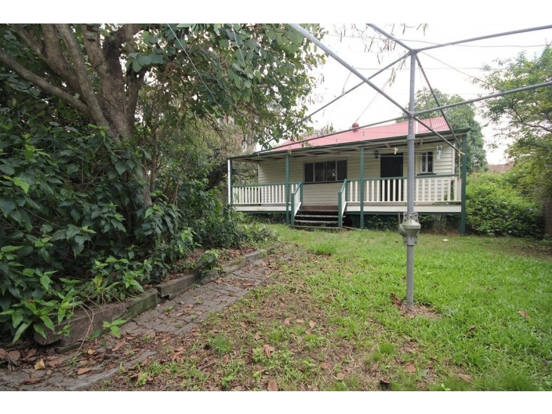 70 Chelmer Street East, Chelmer QLD 4068