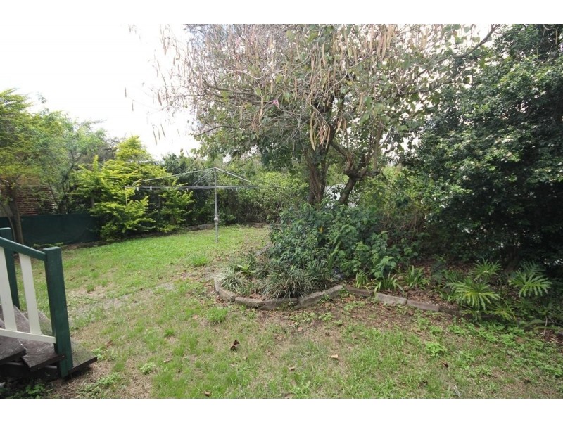 70 Chelmer Street East, Chelmer QLD 4068