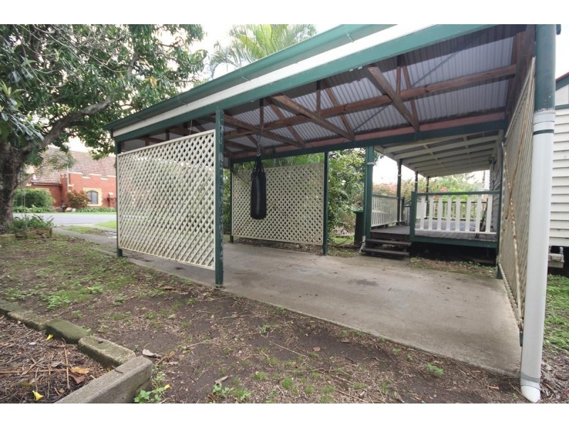 70 Chelmer Street East, Chelmer QLD 4068