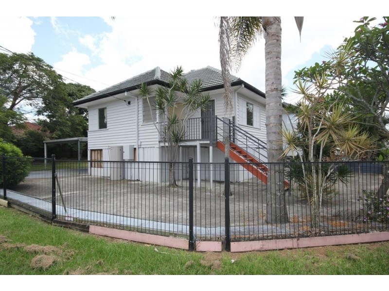 793 Oxley Road, Corinda QLD 4075