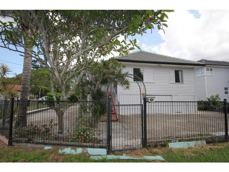 793 Oxley Road, Corinda QLD 4075