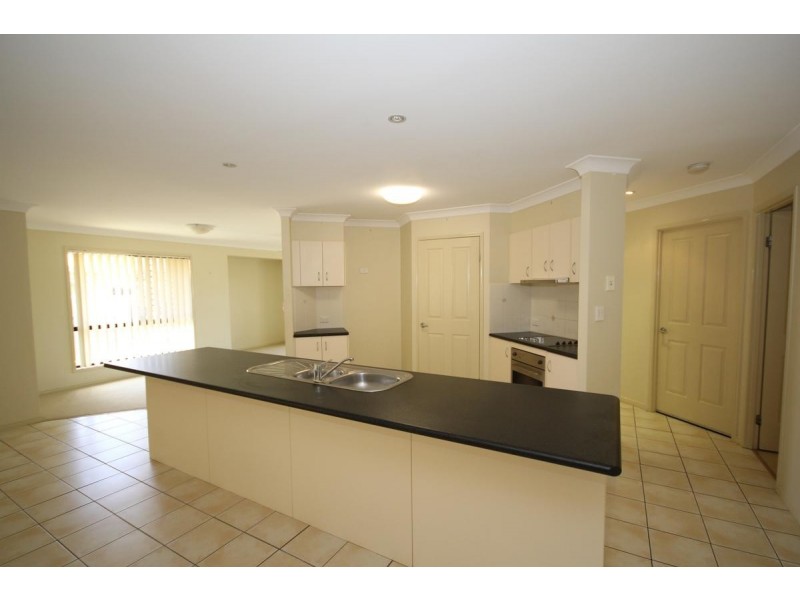 141 Sunview Road, Springfield QLD 4300