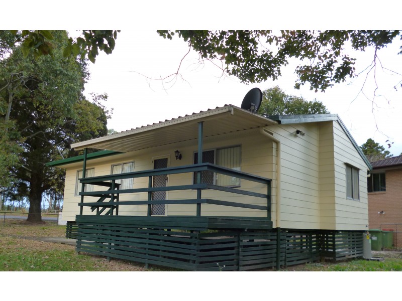 194 Brisbane Terrace, Goodna QLD 4300