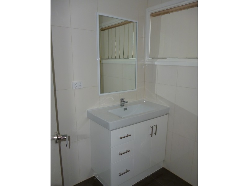 194 Brisbane Terrace, Goodna QLD 4300