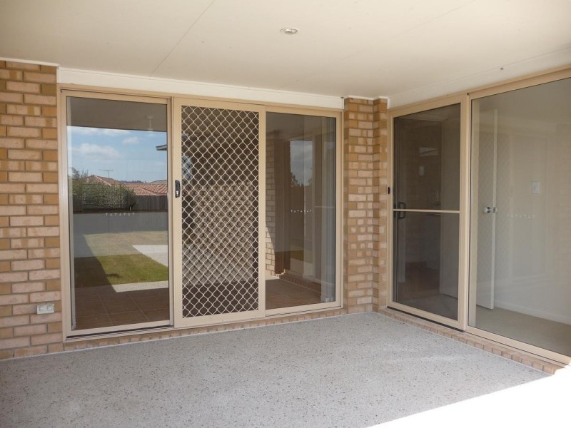 1/29 Cheihk Crescent, Collingwood Park QLD 4301