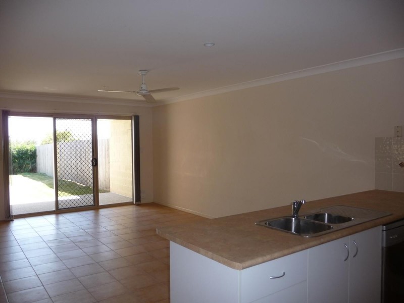 1/29 Cheihk Crescent, Collingwood Park QLD 4301
