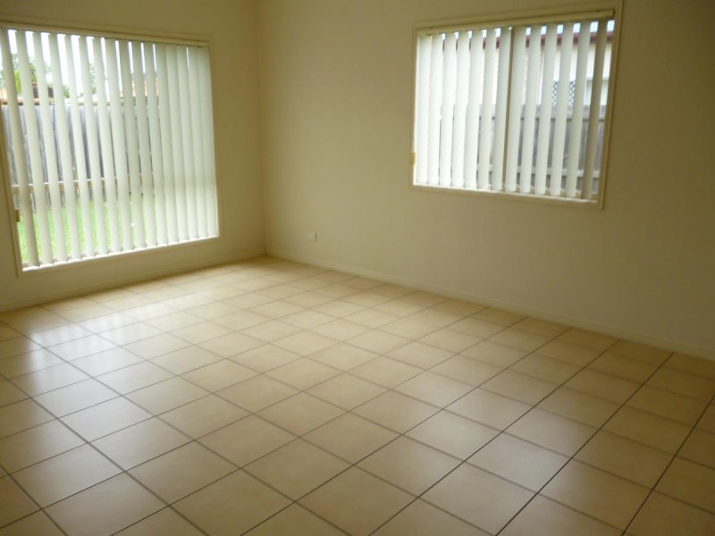 19 Aldworth Place, Springfield Lakes QLD 4300