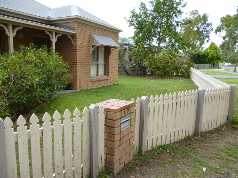 19 Aldworth Place, Springfield Lakes QLD 4300
