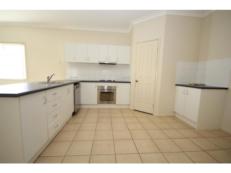 19 Aldworth Place, Springfield Lakes QLD 4300