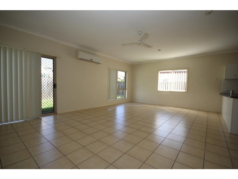 19 Aldworth Place, Springfield Lakes QLD 4300
