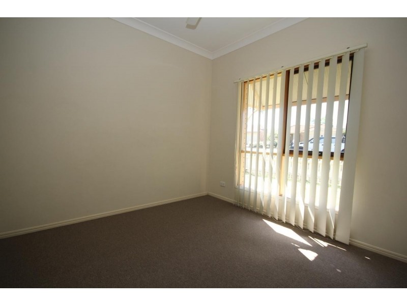 19 Aldworth Place, Springfield Lakes QLD 4300