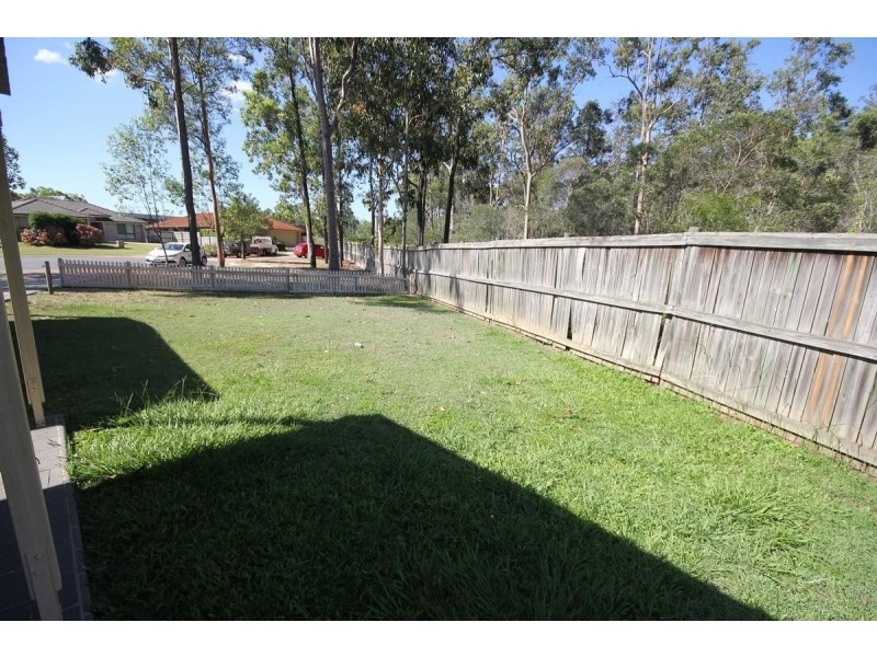 19 Aldworth Place, Springfield Lakes QLD 4300